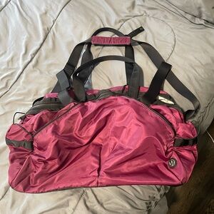Lululemon plum women’s travel/gym bag with ample storage